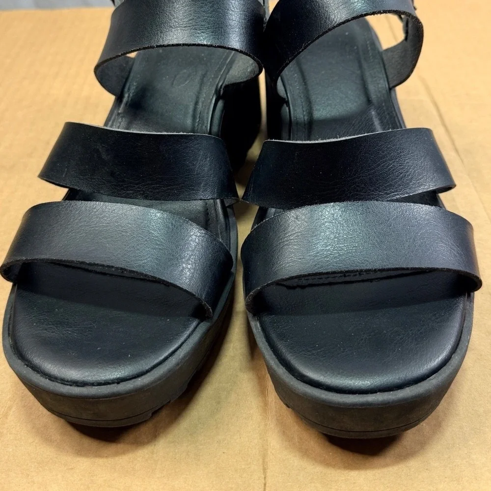 Lugsy Sandals Women 10 Black Platform Lug Sole Goth Grunge Strappy Faux Leather